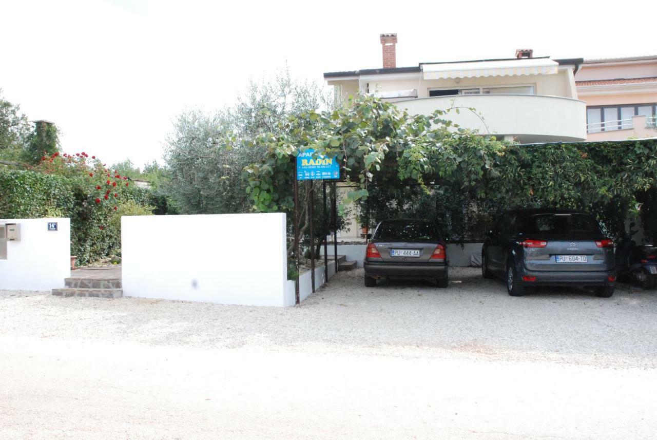Apartmani Radin Rosini Exterior foto